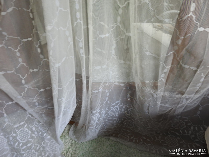 Huge old floral lace curtain - lace curtain