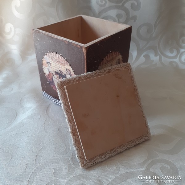 Csokis vintage fa doboz