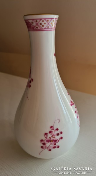 Herend vase is a rare pattern!