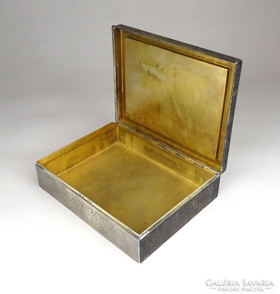 1G686 antique silver box with mythological scene
