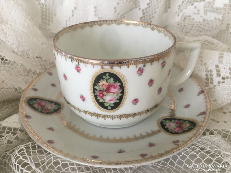 Viennese rose medallion tea cups + saucers