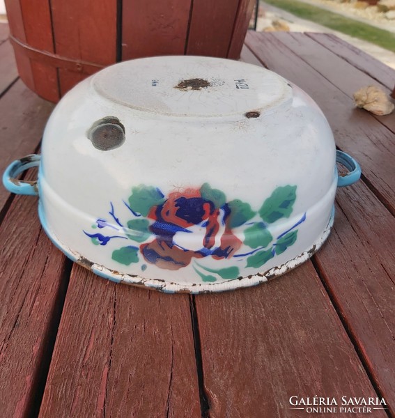 Enamel enameled rose flower patty soup bowl for peasant bowl decoration, decor nostalgia