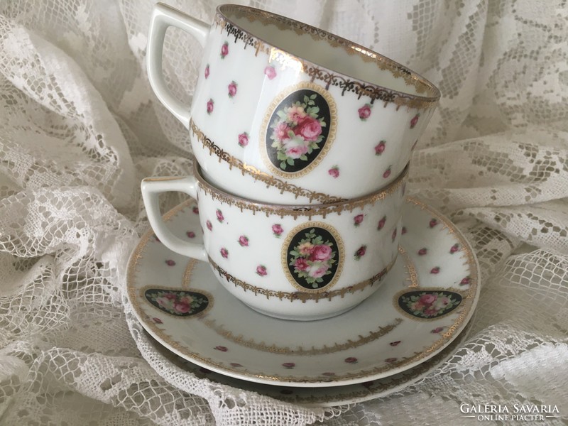 Bécsi rózsa medalionos teás csészék + aljak