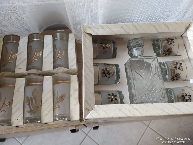 Retro whiskey sets in original packaging