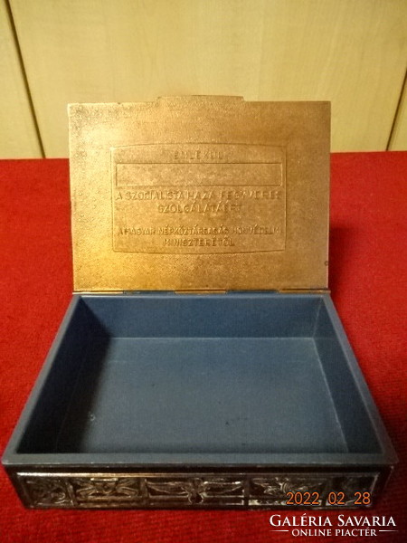 Memorial box from the Hungarian Ministry of National Defense. Demobilization memorial from 1975! Jokai.
