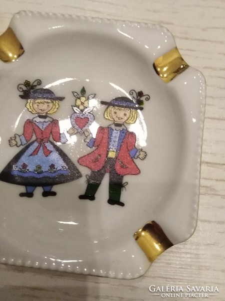 Viennese souvenir - porcelain ashtray