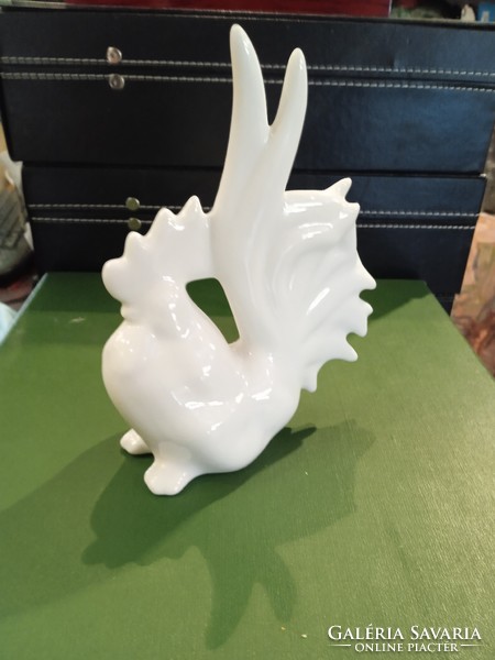 Porcelain rooster sculpture, 16 cm, flawless creation.