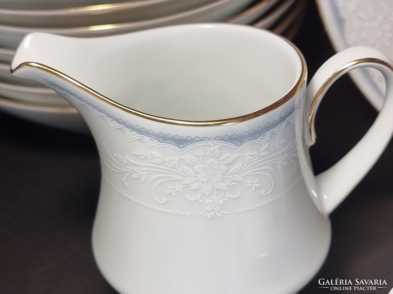 *NORITAKE CHRISTINE 3290 formaszámú festett aranyperemes japán porcelán  hiányos teás készlet