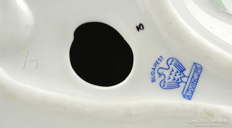 1H833 Régi Aquincum porcelán térdelő akt 22.5 cm