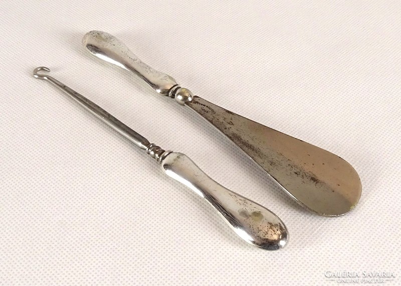 1A927 Antique silver plated shoehorn and shoe button