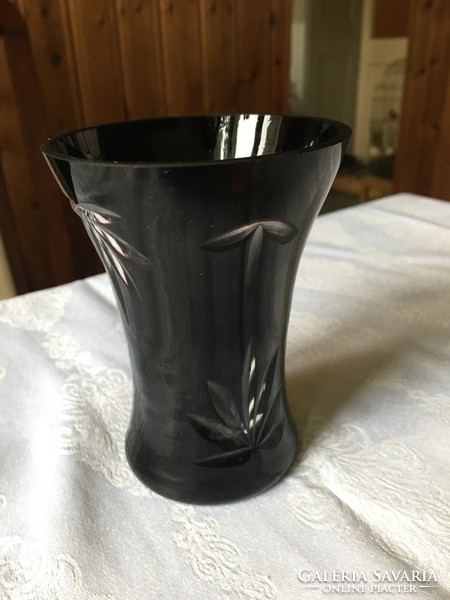 Bíbor üveg váza