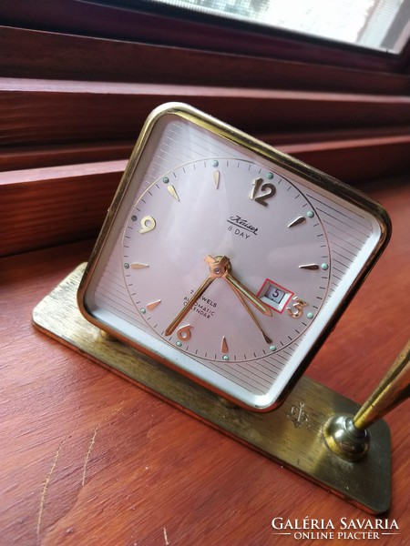 Kaiser 8-day desktop alarm clock