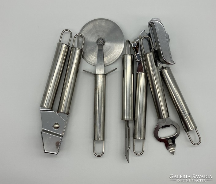 Stainless steel kitchen set: peeler, garlic press, can opener, bottle opener, pizza slicer