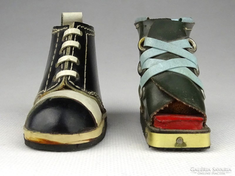 1H852 old mini shoe shoemaker masterpiece 2 pieces