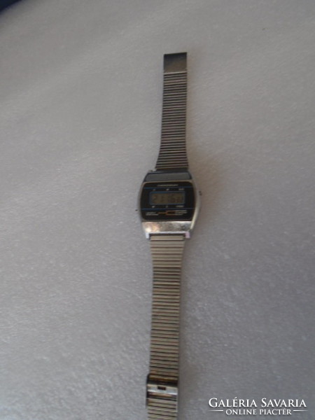 Very rare men's retro watch with 2 batteries from 1978-80