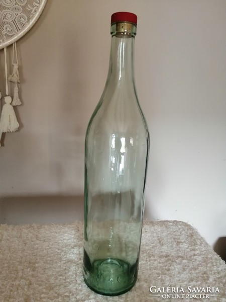 Asbach was dominated by a 3 liter German brandy bottle, 49 cm high