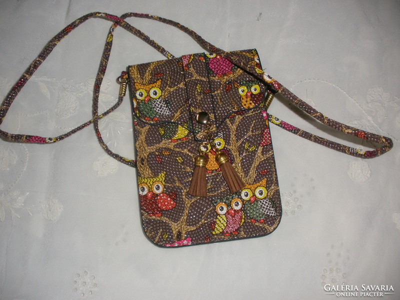 Owl shaped small bag