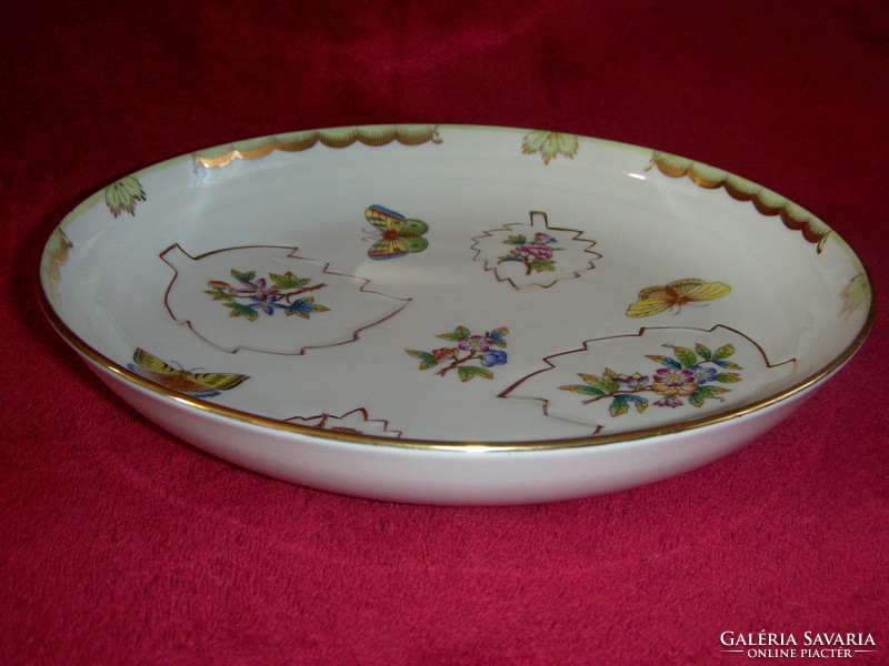 Herend Victorian patterned bowl. 27 X 5 cm.