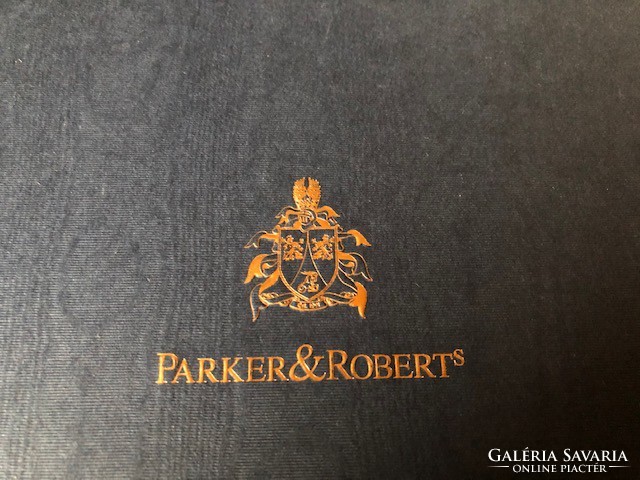 Eladó ÚJ, Exkluzív díszdobozos Parker & Robert's pólóing