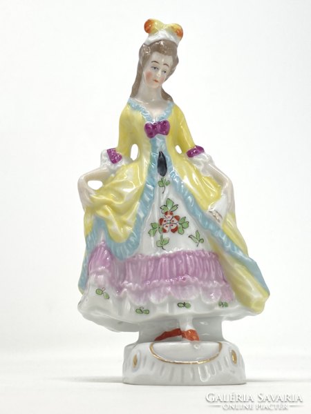 Antik Royal Vienna / Alt Wien kézzel festett porcelán figura, táncoló barokk hölgy- 13,5cm - CZ