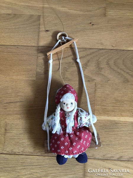 Antique old porcelain / ceramic head rocking girl with baby 8.