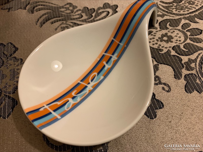 Tasting bowls with Schönwald porcelain handles