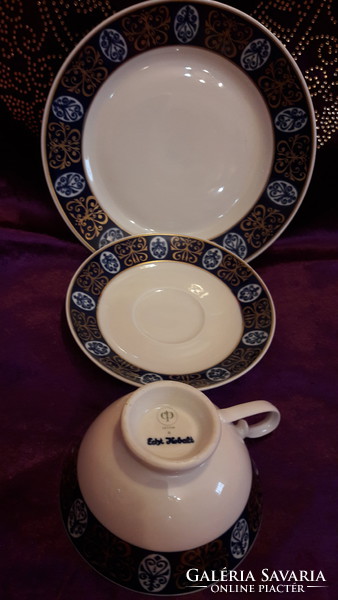 Kobaltkék teás csésze tányérokkal, reggeliző szett (L2063)