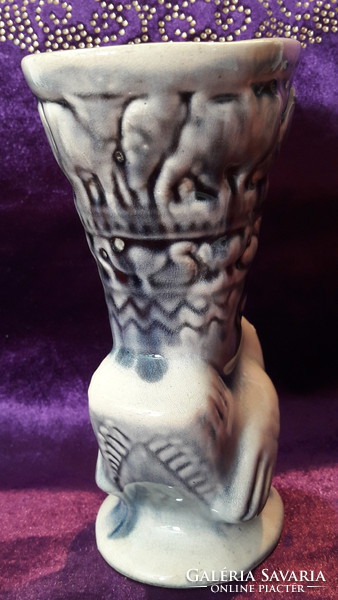 Vase made of ceramics for birds (2211)