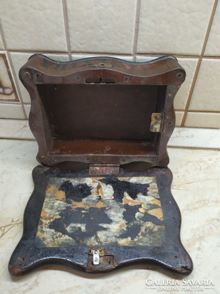 Retro wooden cigar box, gift box for sale!