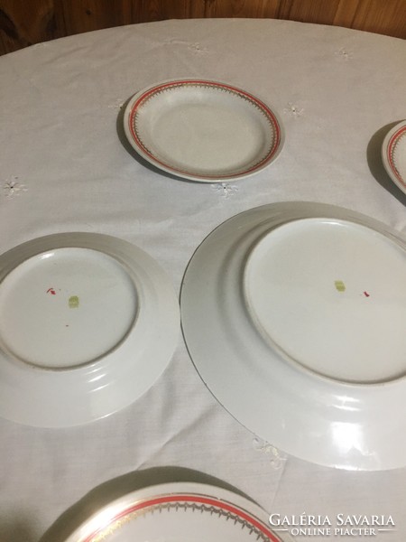 Zsolnay cake set