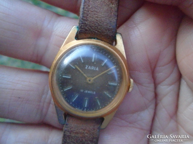 Nice and good Russian zairy with larger size used but good quality original leather strap