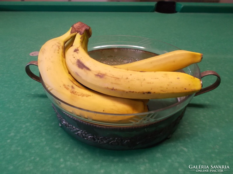 Antique centerpiece serving fruit bowl