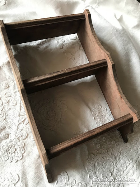 Wooden spice holder shelf