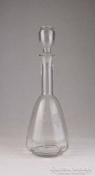 0U302 Csiszoltüveg likőrös kínáló dugóval 23 cm