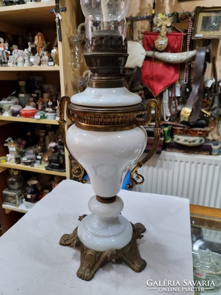 Old petroleum lamp