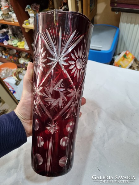 Burgundy crystal vase