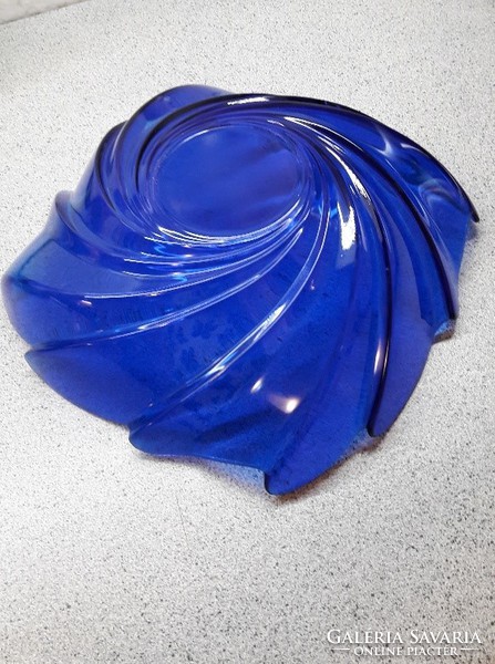 Older blue glass serving bowl, centerpiece 27-30 cm