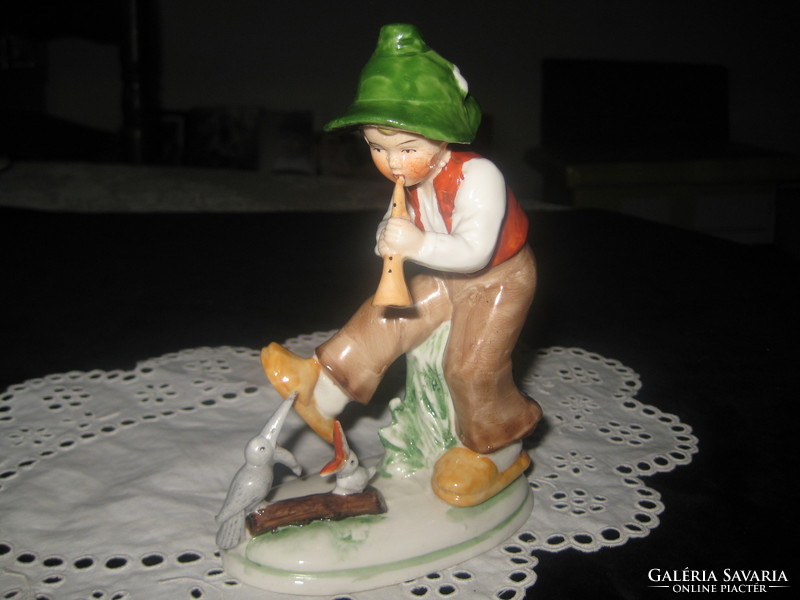 The trio, the little boy and the two birds sing together, old German marked 20944, figure,