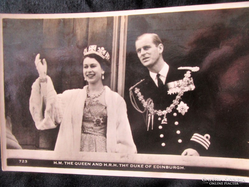 II. Queen Elizabeth of Britain 1952 the royal betrothal: queen elizabeth ii and prince philip edinburg