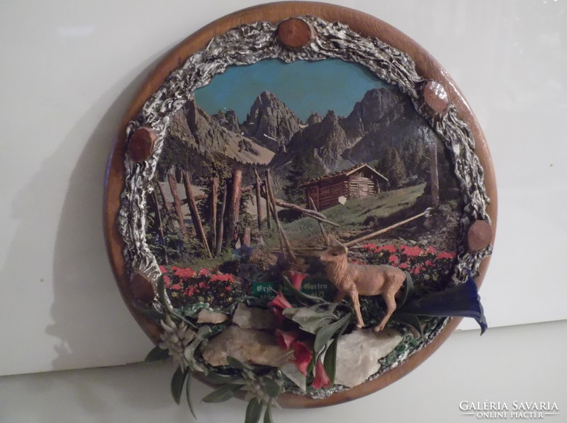 Wood - 3 d - mural - rich in detail - retro - austrian - 25 cm - flawless