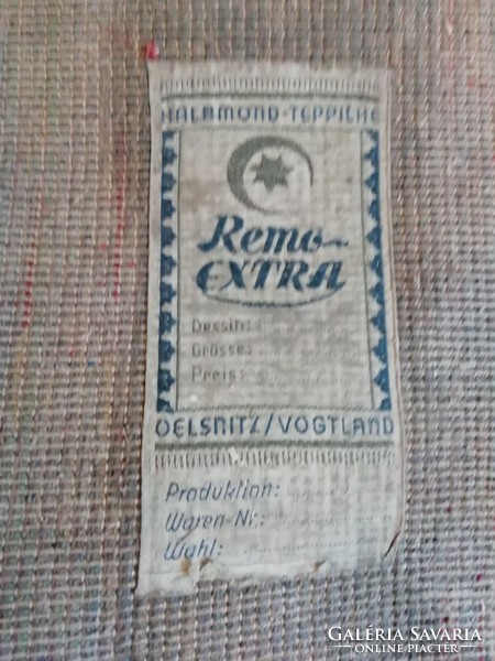 Gépi perzsa jellegű nagyméretű szőnyeg az 1920-as-30-as évekből