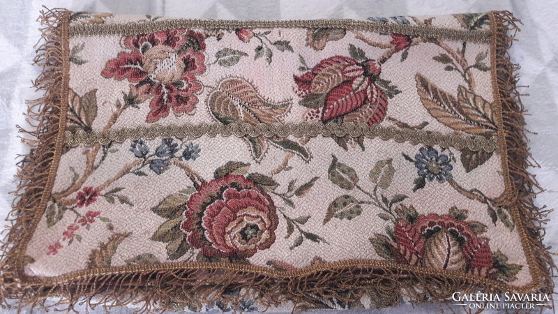 Large patterned old tapestry tablecloth 2. (M2311)