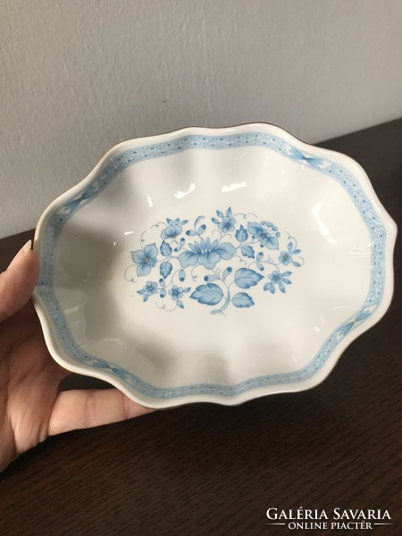 Ravenhouse porcelain oval with ruffled edge blue pattern serving bowl bowl with gold edge