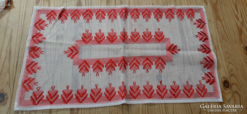 Retro mesh cross stitch small tablecloth 2 pieces