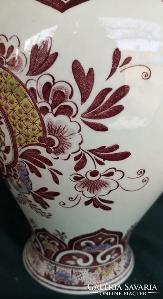 Dt/026 - villeroy & boch – paon (peacock) decorated porcelain vase