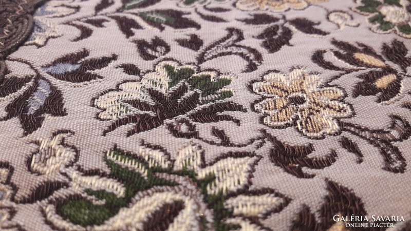 Old tapestry tablecloth 6. (M2318)