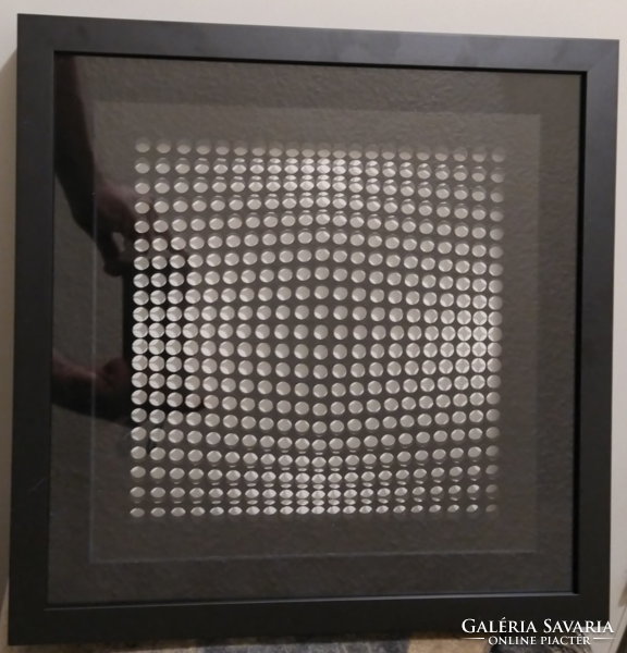 3d kinetic image of Victor vasarely 1973, v. Number of pieces