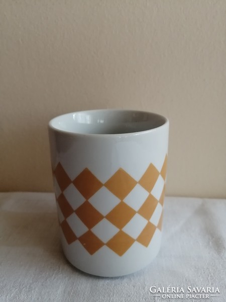 Zsolnay retro mug, ocher checkered