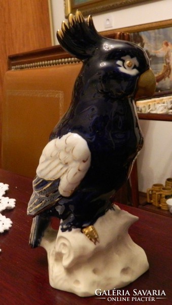 Antique ca 120 year old Sitzendorf parrot