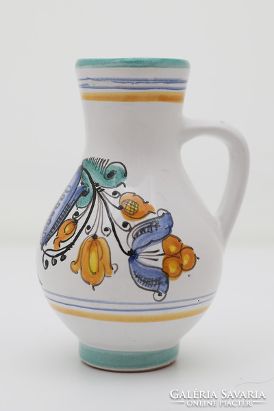Small ceramic vase!